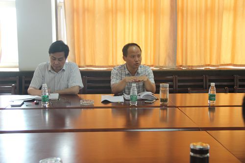 学校总会计师王建鸿一行到91在线调研