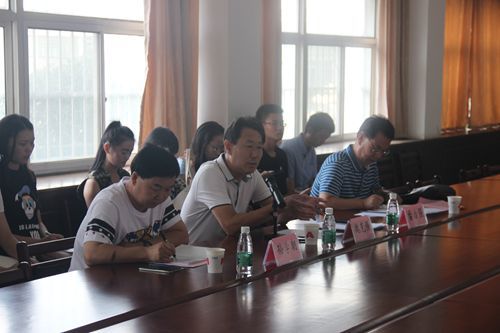 91在线
召开公安教育理论与实践座谈会