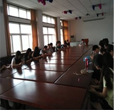 91在线举行研究生暑期安全动员会
